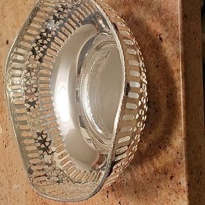 8.5 Inch Silver Plate Footed Bowl Holiday Gift